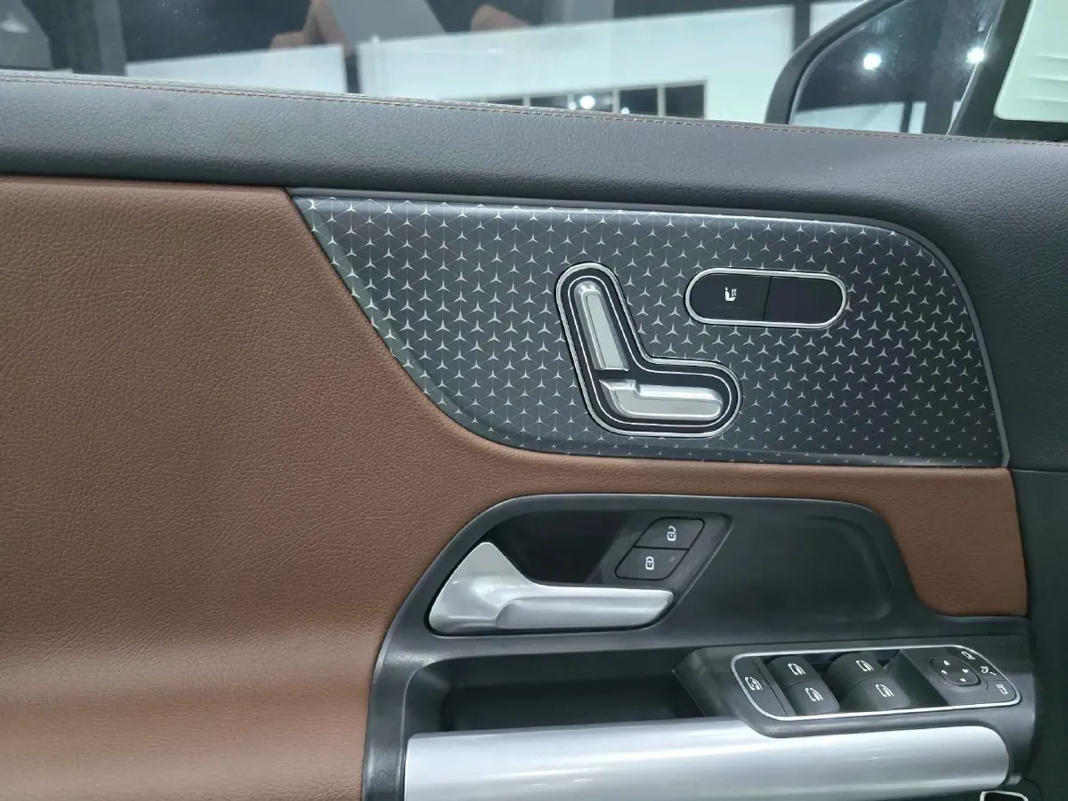 2025 Mercedes-Benz EQA Class BEV 73.5KWH,autocango,china used car exporter,china ev exporter,chinese used car exporter,chinese used ev exporter