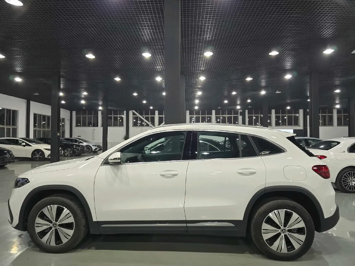 2025 Mercedes-Benz EQA Class BEV 73.5KWH,autocango,china used car exporter,china ev exporter,chinese used car exporter,chinese used ev exporter