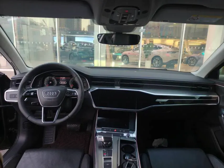 2020 Audi A6L 2.0T 224HP L4 7DCT,autocango,china used car exporter,china ev exporter,chinese used car exporter,chinese used ev exporter