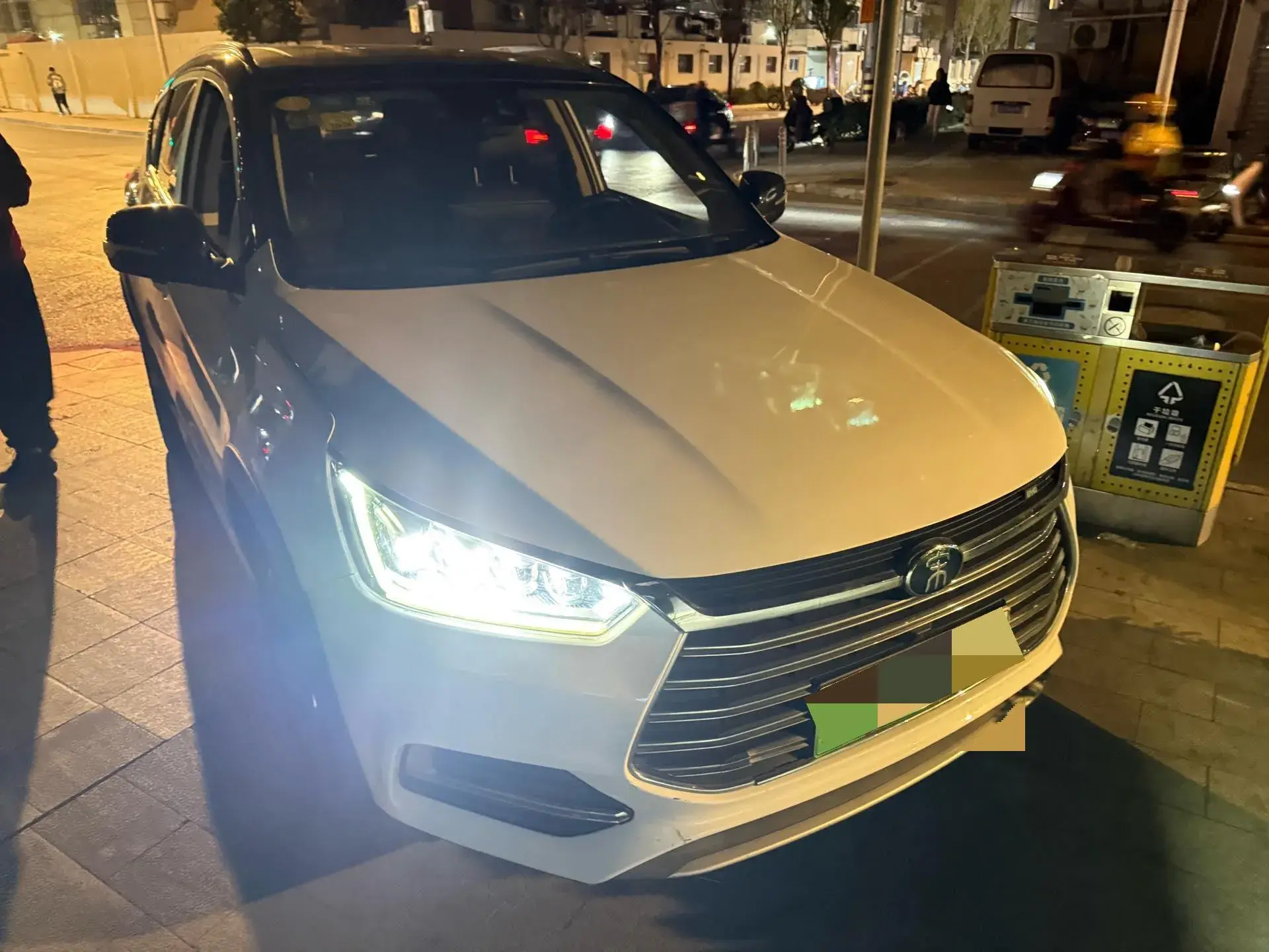 2019 BYD SONG thumbnail 2