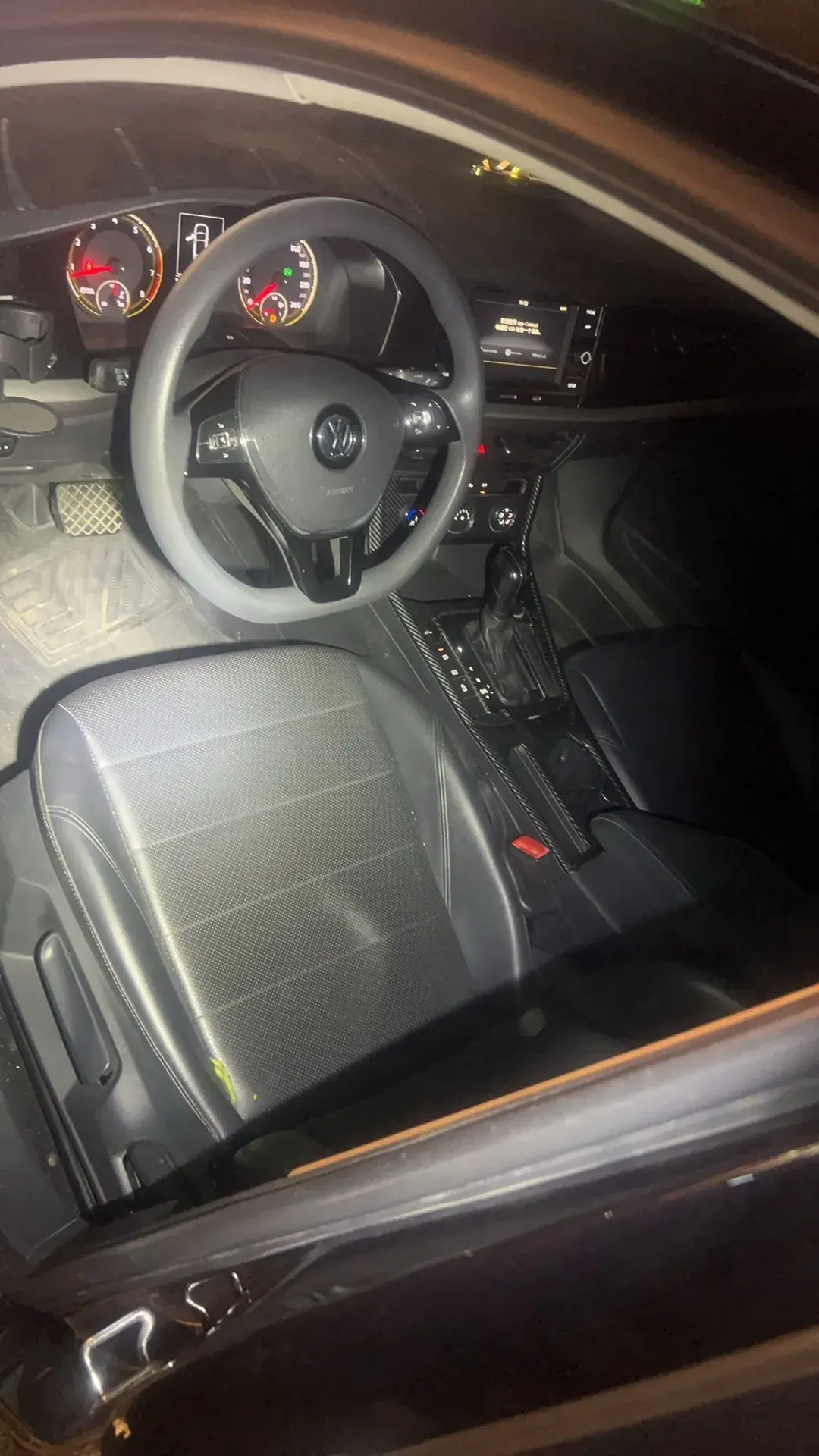 2018 VOLKSWAGEN LAVIDA thumbnail 2