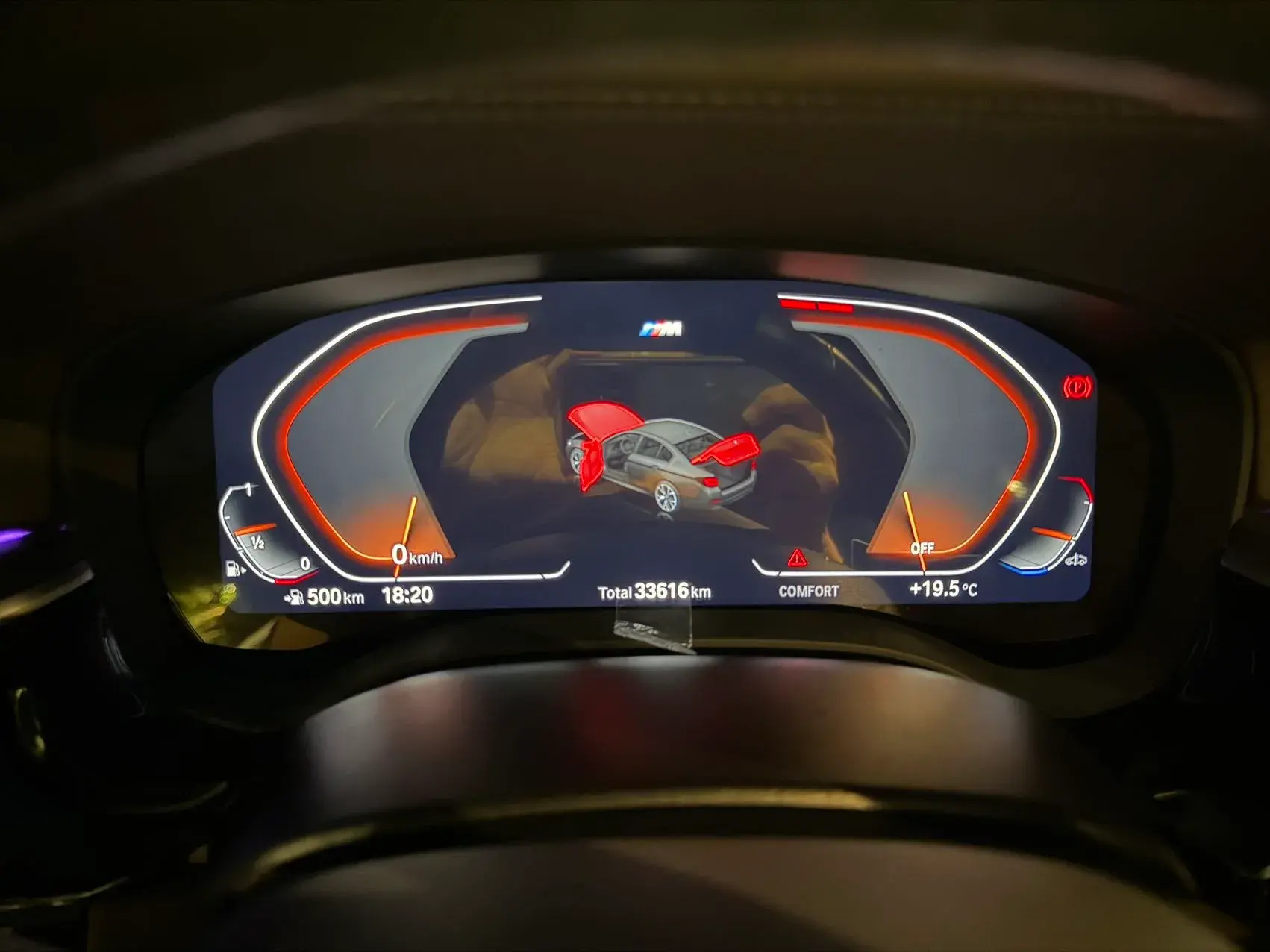 2022 BMW 5 thumbnail 2