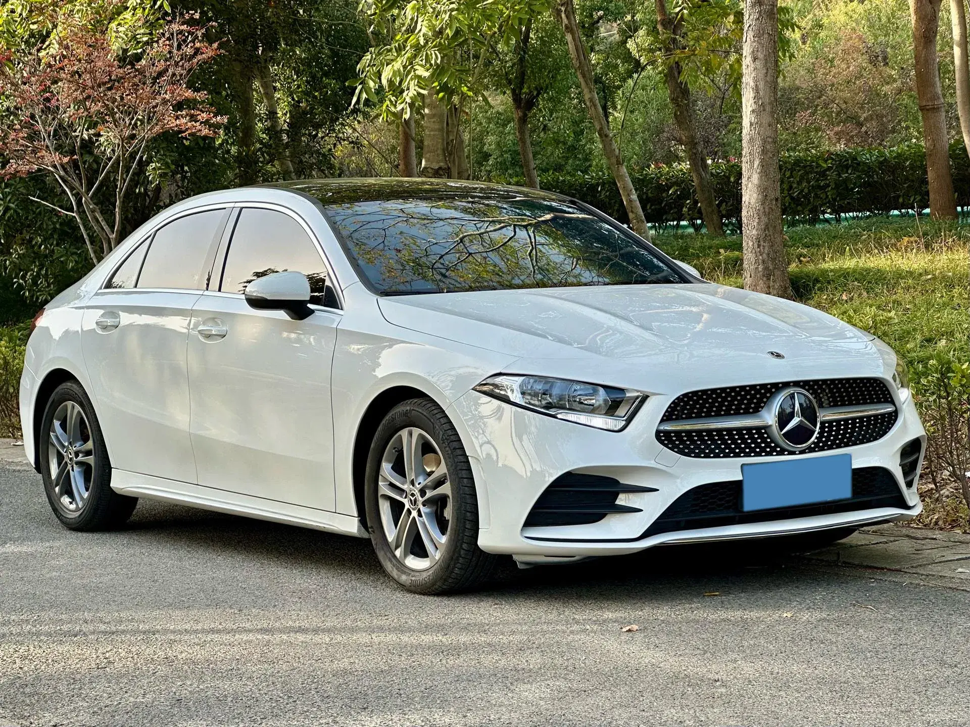 2022 MERCEDES-BENZ A thumbnail 3