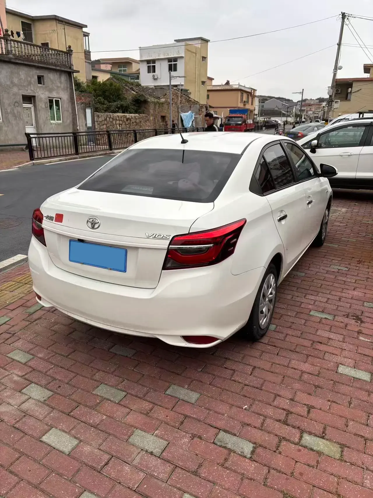 2022 TOYOTA VIOS thumbnail 4