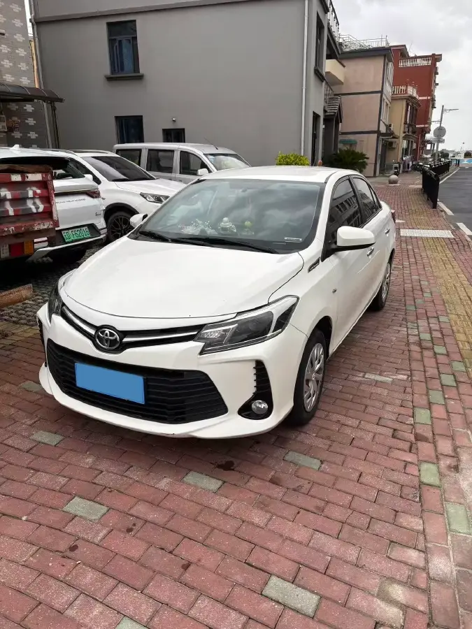 2022 Toyota Vios 1.5L 112HP L4 CVT