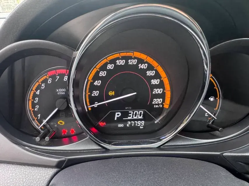 2022 Toyota Yaris L 1.5L 112HP L4 CVT,autocango,china used car exporter,china ev exporter,chinese used car exporter,chinese used ev exporter