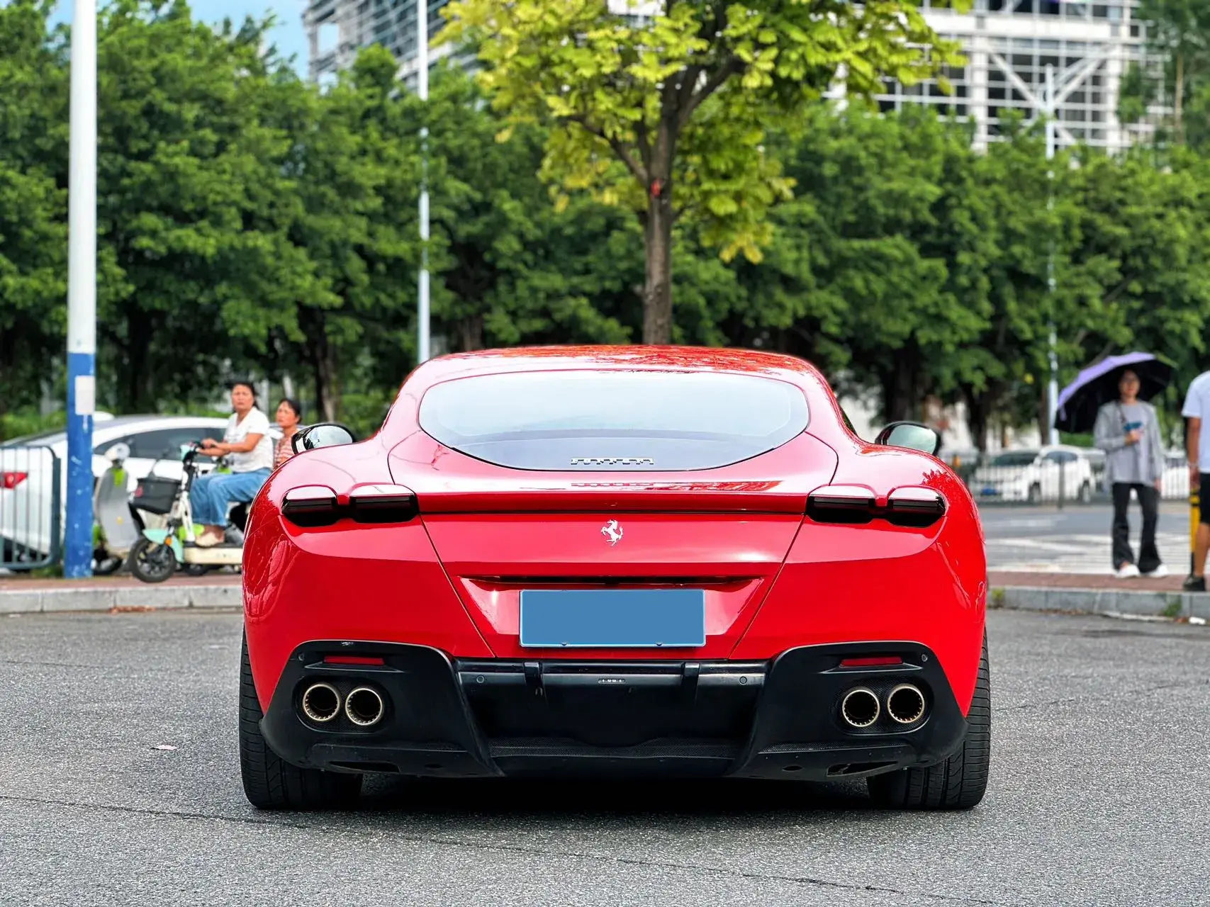 2020 FERRARI ROMA thumbnail 3