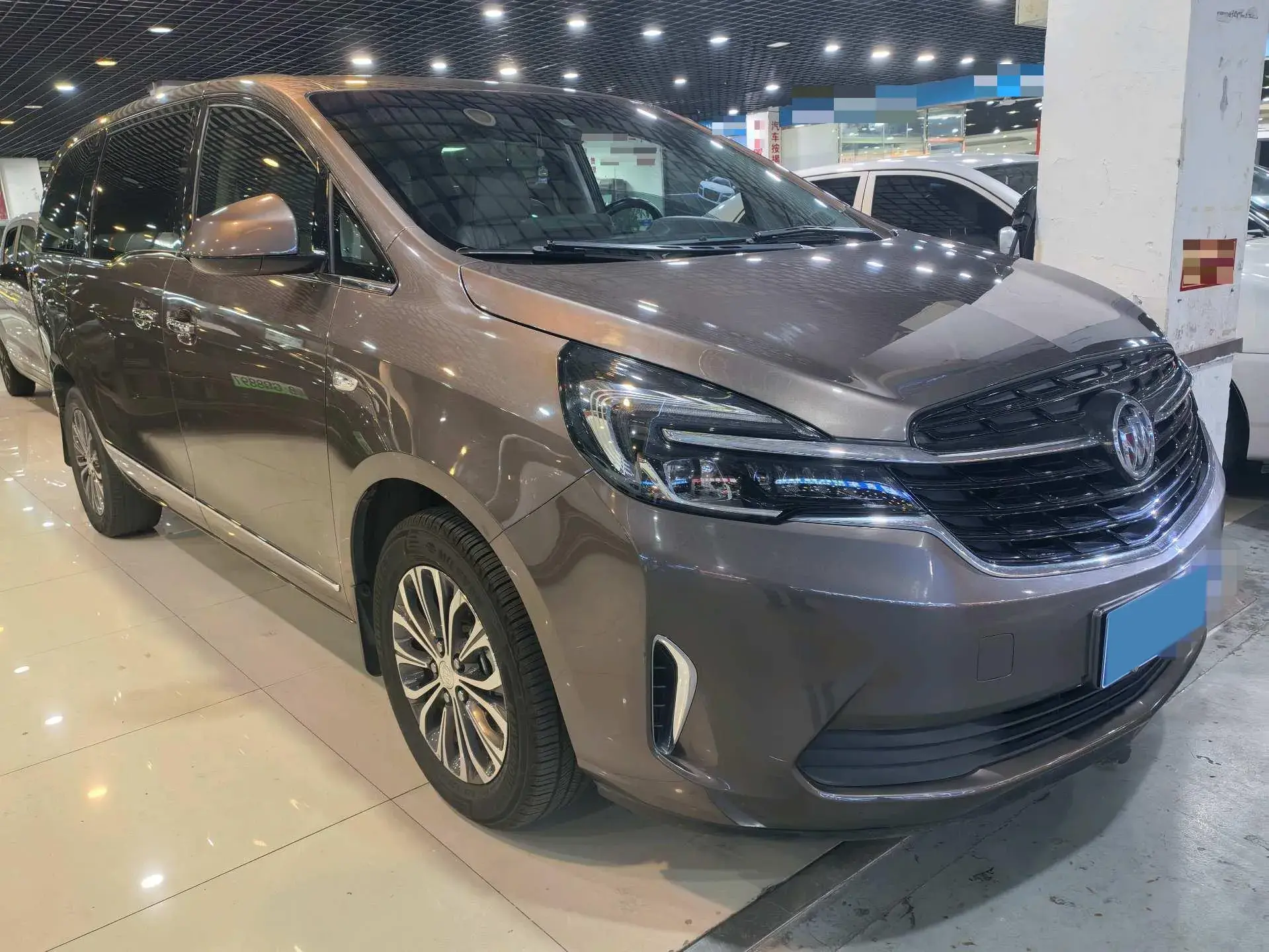 2022 BUICK GL8 thumbnail 3