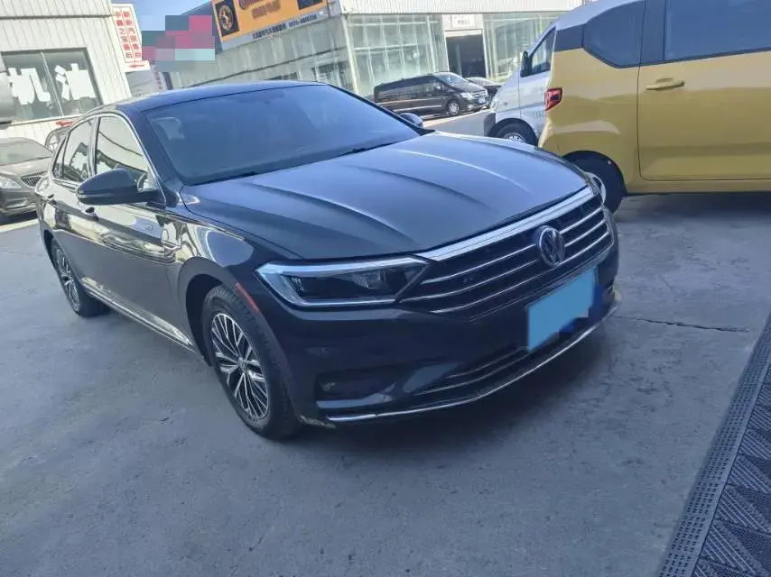 2019 VOLKSWAGEN SAGITAR thumbnail 2