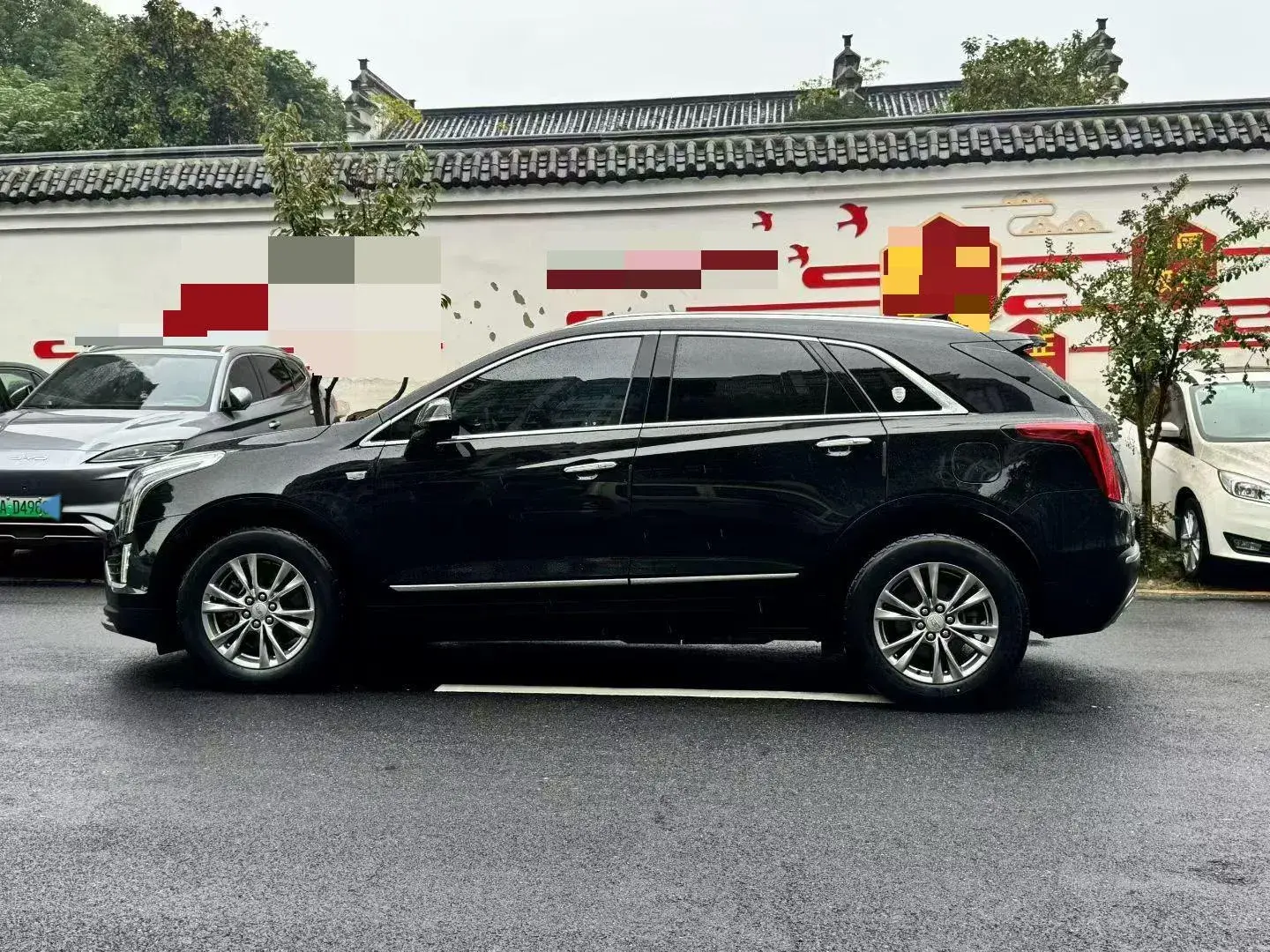 2022 CADILLAC XT5 thumbnail 2