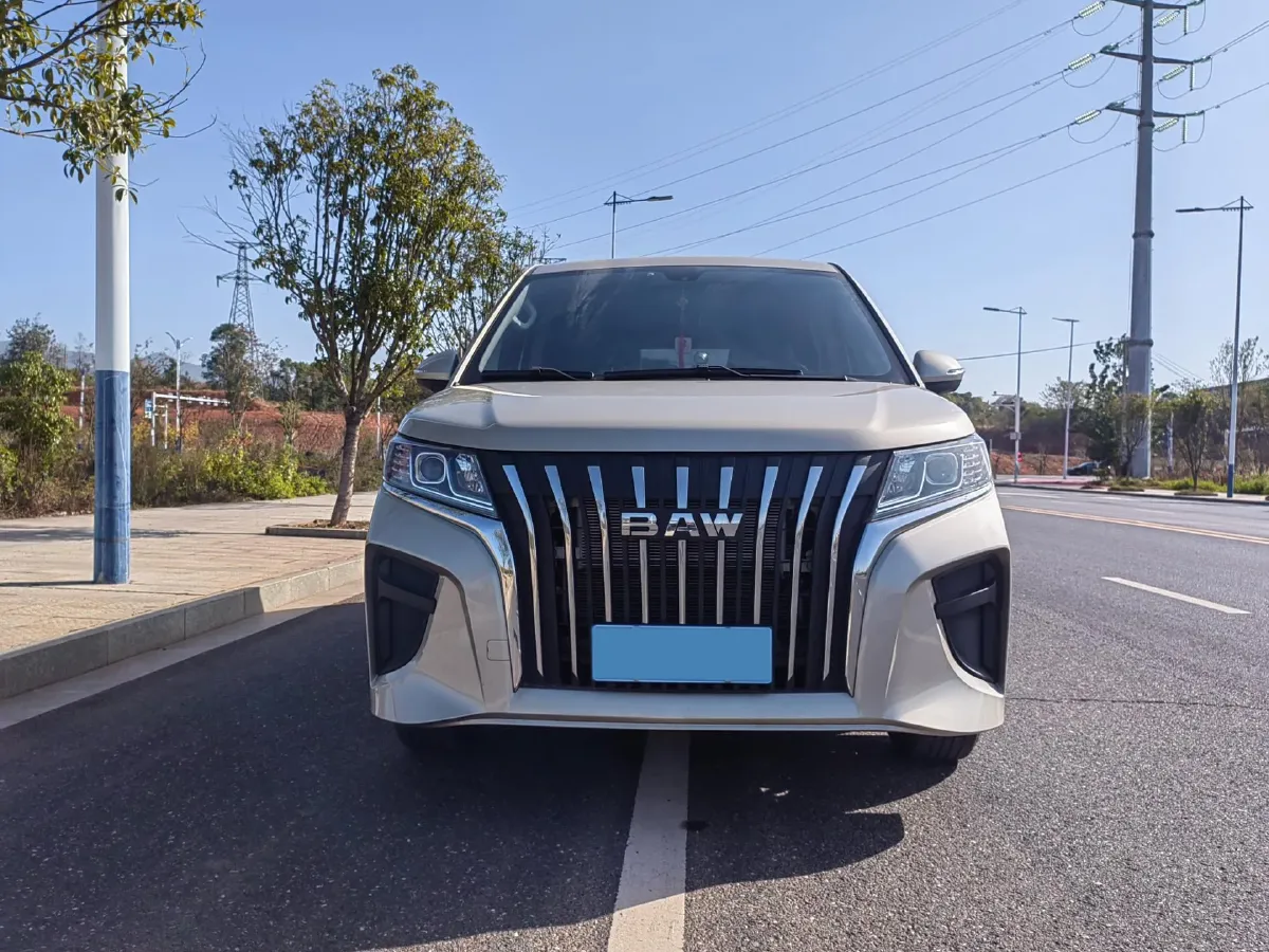 2023 BAW RuiSheng Trump M7 2.0L 144HP L4 8AT,autocango,china used car exporter,china ev exporter,chinese used car exporter,chinese used ev exporter