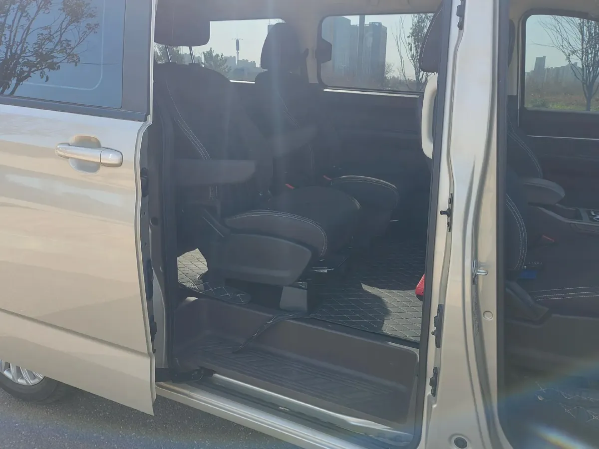 2023 BAW RuiSheng Trump M7 2.0L 144HP L4 8AT,autocango,china used car exporter,china ev exporter,chinese used car exporter,chinese used ev exporter