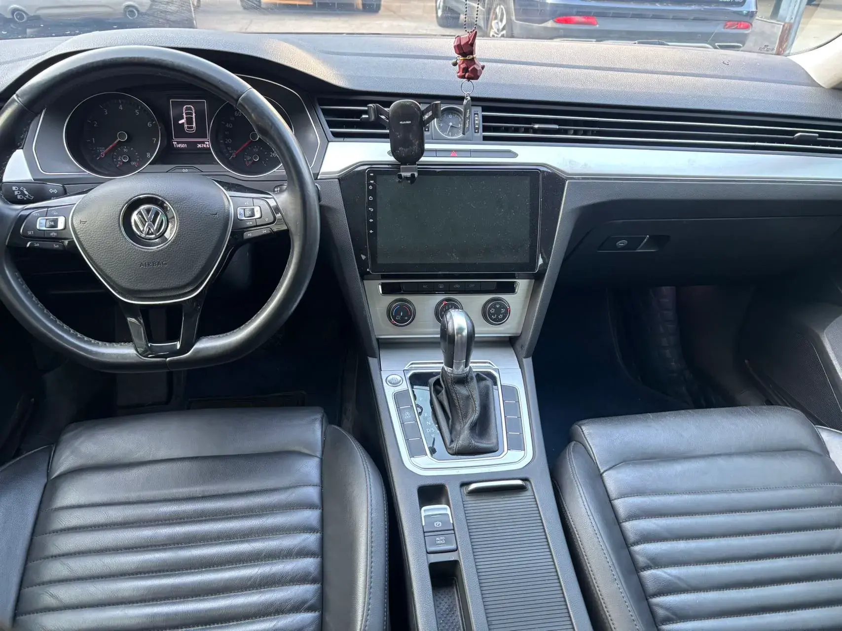 2019 VOLKSWAGEN MAGOTAN thumbnail 3