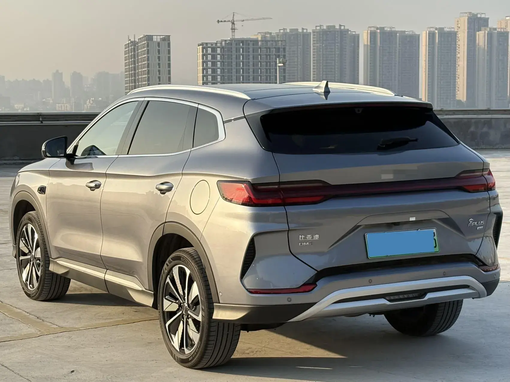 2025 BYD SONG thumbnail 4