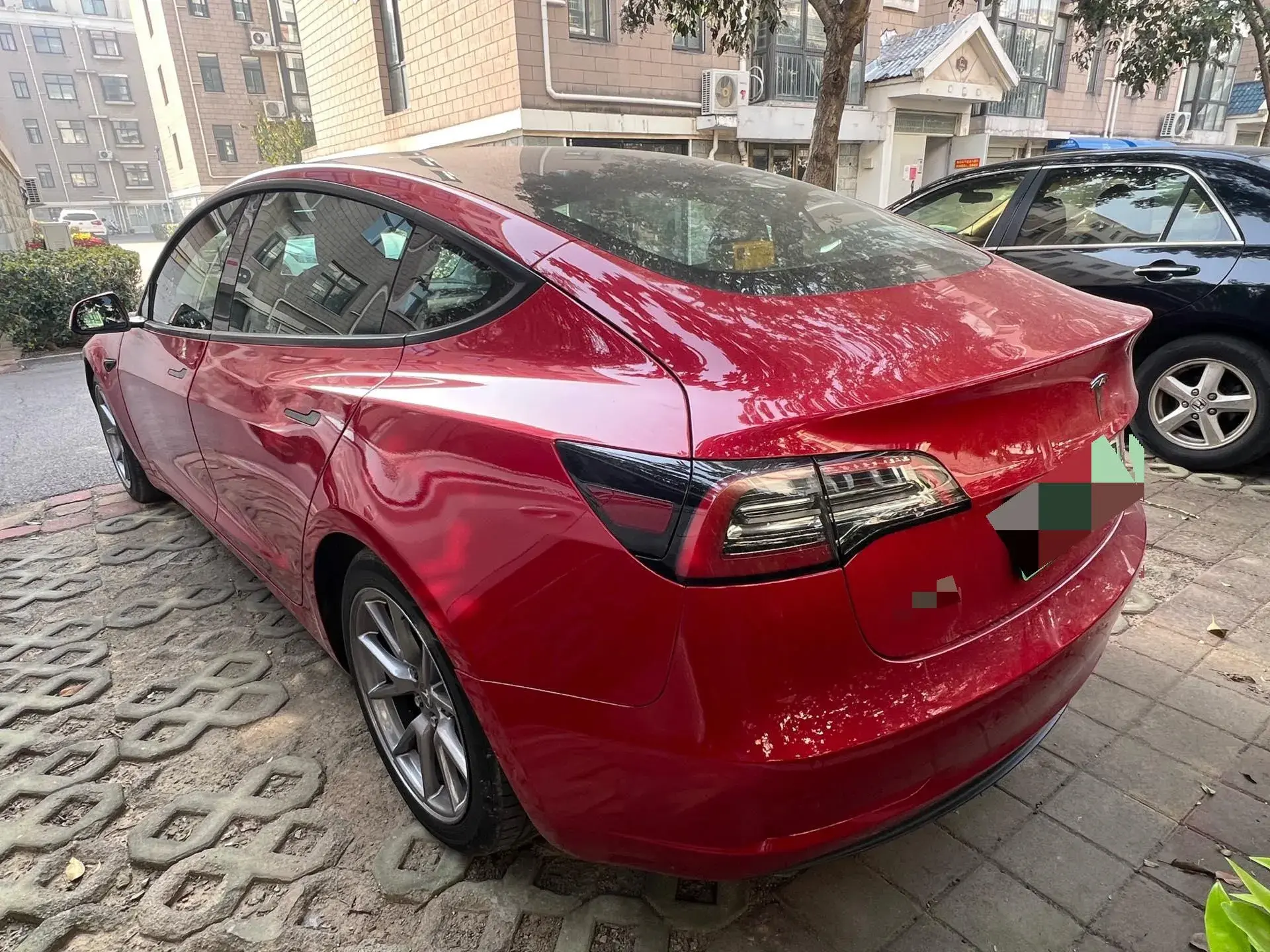 2022 TESLA MODEL thumbnail 4