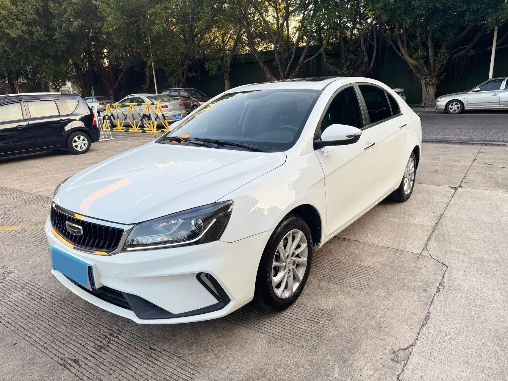 2021 GEELY EMGRAND view 1