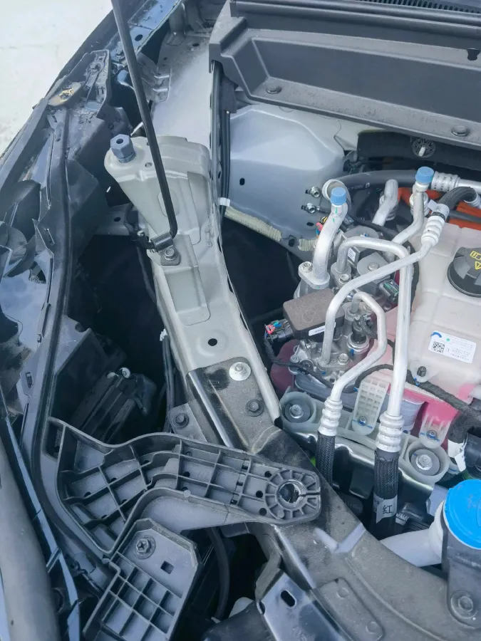 2025 Toyota BZ3X BEV 58.37KWH,autocango,china used car exporter,china ev exporter,chinese used car exporter,chinese used ev exporter