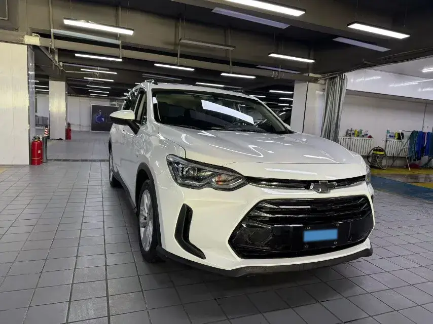 2018 CHEVROLET ORLANDO thumbnail 2