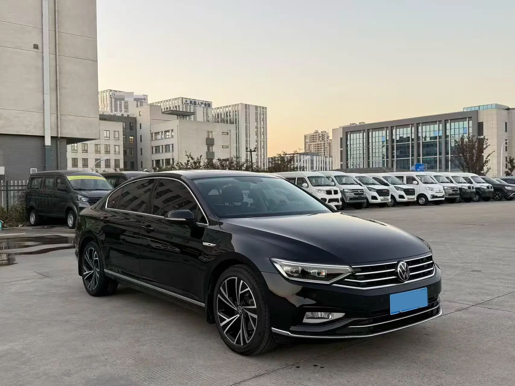 2020 VOLKSWAGEN MAGOTAN thumbnail 3