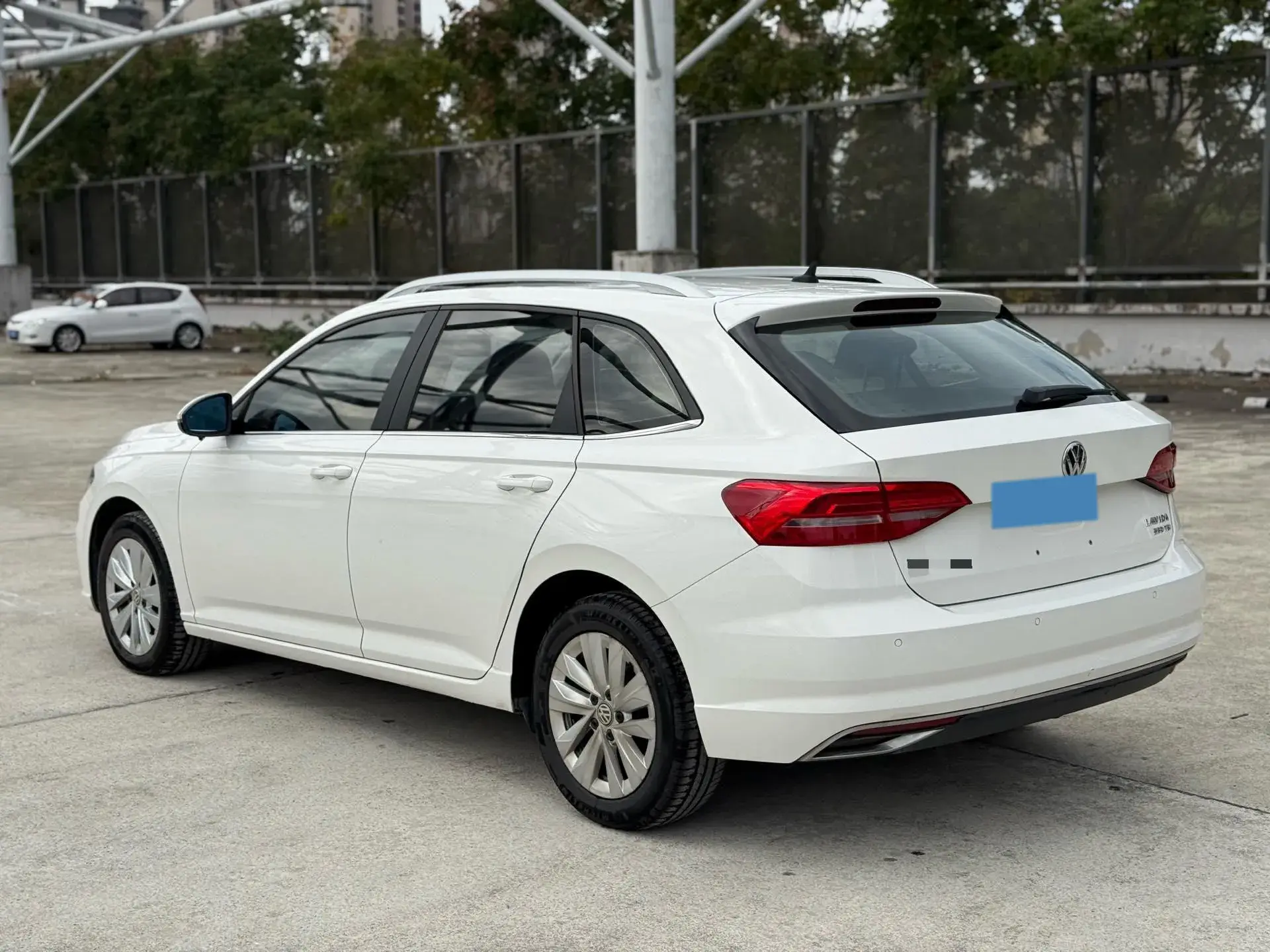 2019 VOLKSWAGEN LAVIDA thumbnail 4