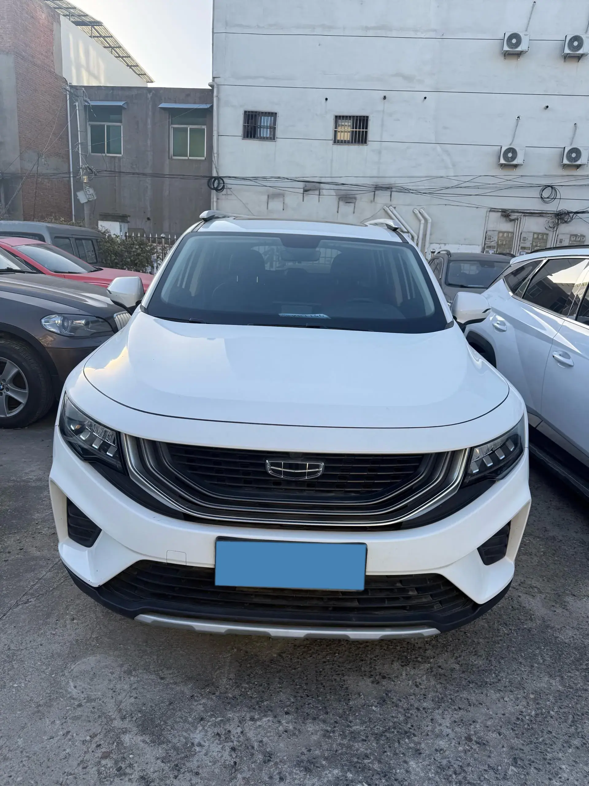 2020 GEELY OKAVANGO thumbnail 2
