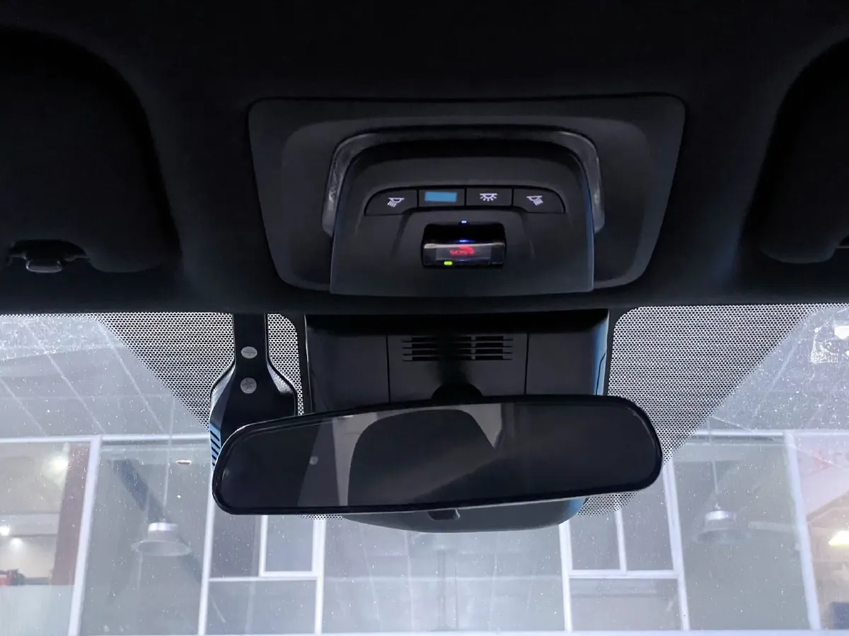 2022 Toyota bZ4X BEV 66.7KWH,autocango,china used car exporter,china ev exporter,chinese used car exporter,chinese used ev exporter