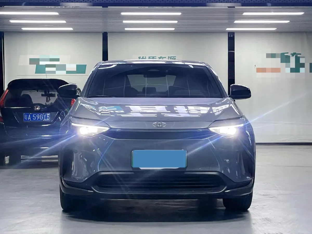 2022 Toyota bZ4X BEV 66.7KWH,autocango,china used car exporter,china ev exporter,chinese used car exporter,chinese used ev exporter