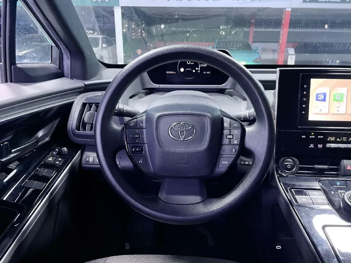 2022 Toyota bZ4X BEV 66.7KWH,autocango,china used car exporter,china ev exporter,chinese used car exporter,chinese used ev exporter