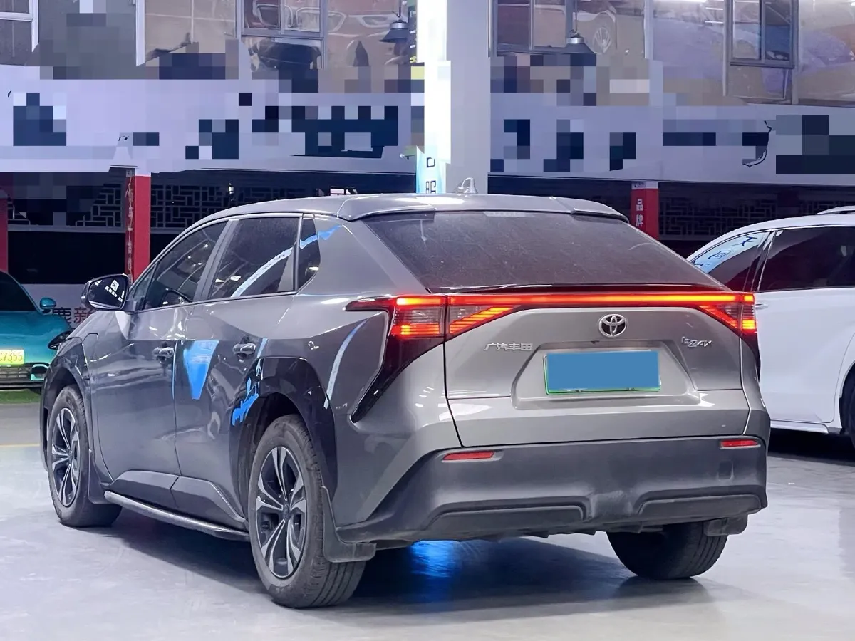 2022 Toyota bZ4X BEV 66.7KWH,autocango,china used car exporter,china ev exporter,chinese used car exporter,chinese used ev exporter