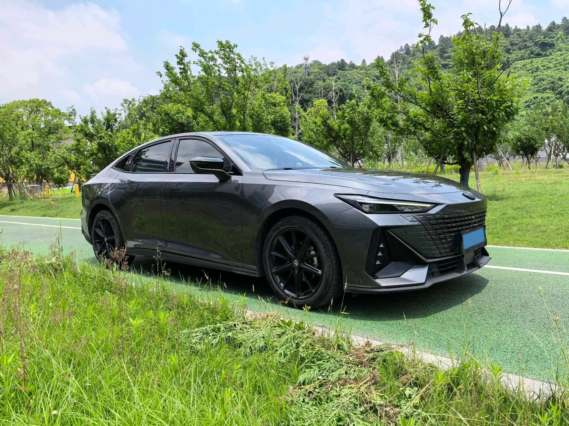 2024 CHANGAN UNI-V thumbnail 3