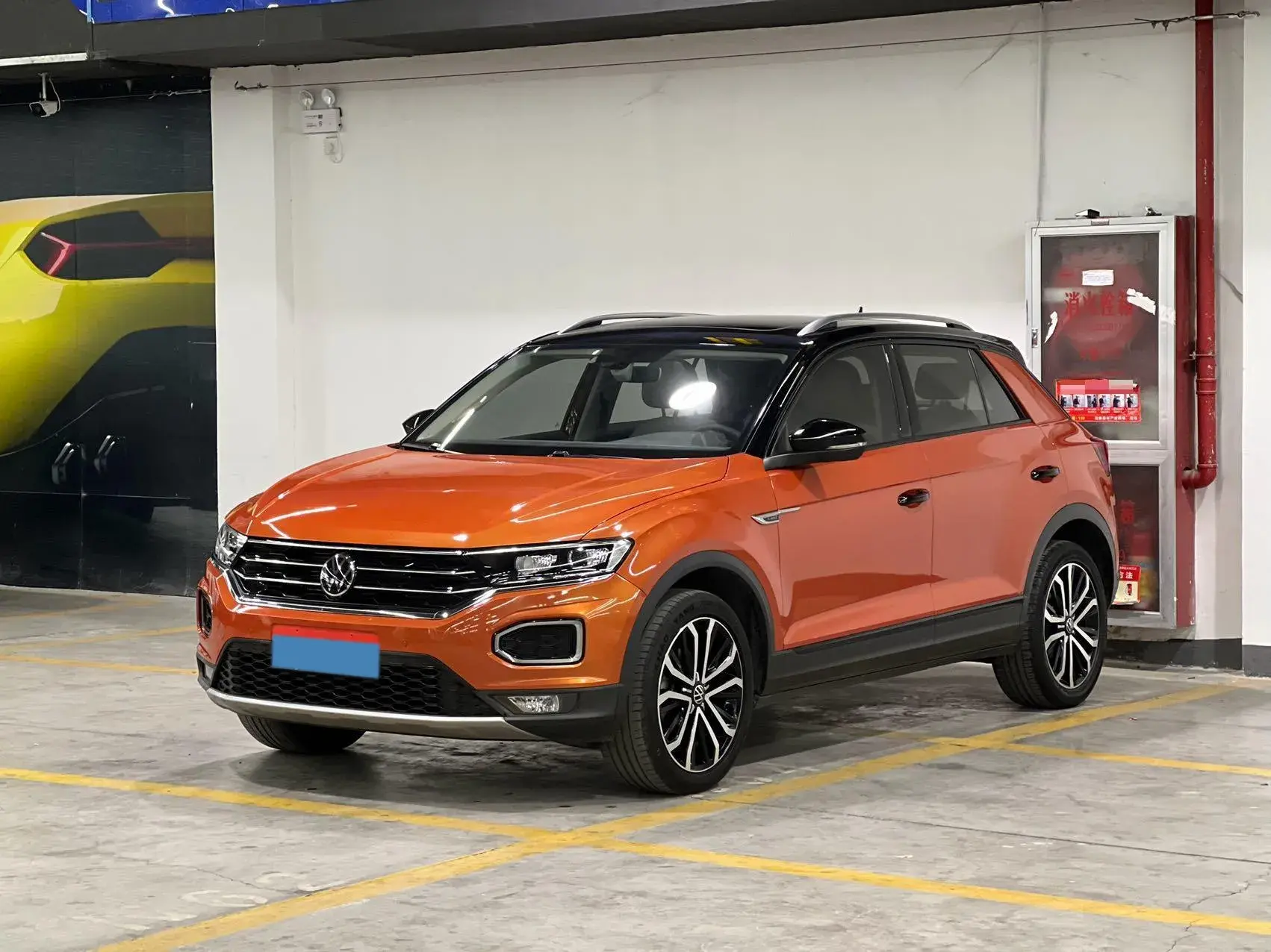 2021 VOLKSWAGEN T-ROC view 1