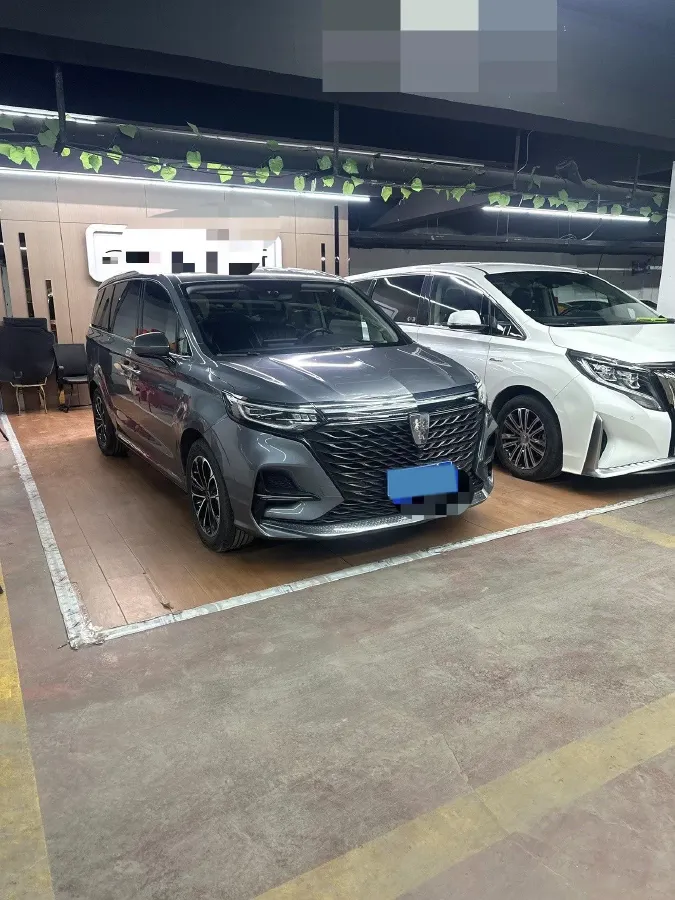 2022 Roewe iMAX8 2.0T 234HP L4 8AT,autocango,china used car exporter,china ev exporter,chinese used car exporter,chinese used ev exporter
