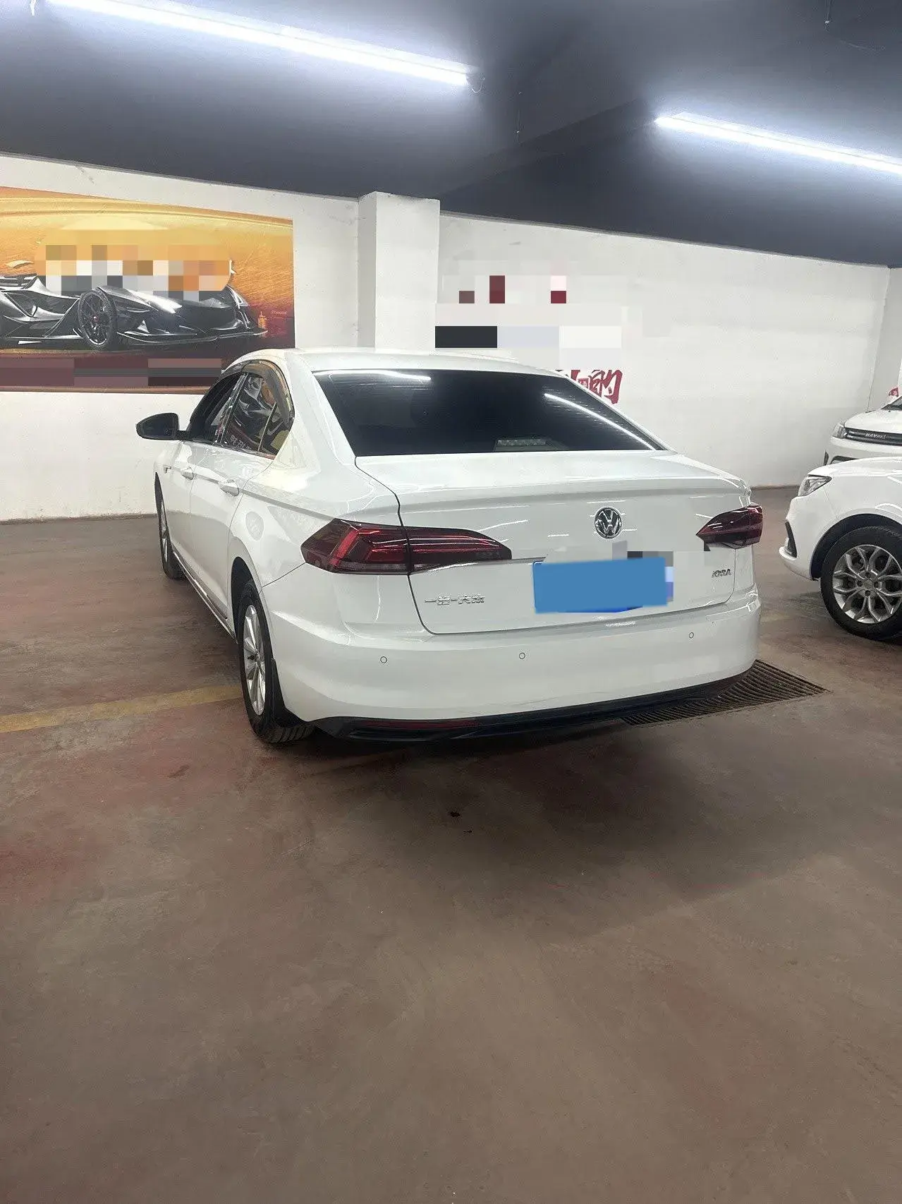 2019 VOLKSWAGEN BORA thumbnail 4