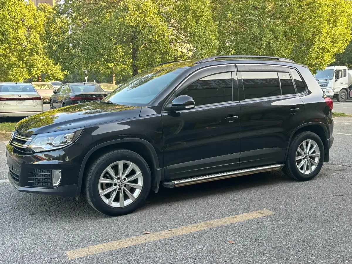 2016 Volkswagen Tiguan 1.4T 150HP L4 6DCT