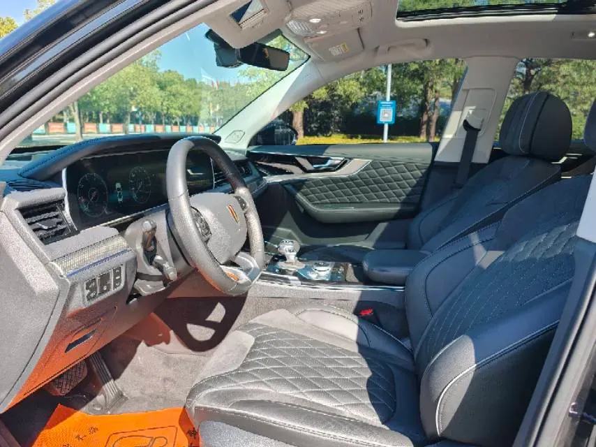 2022 HongQi HS5 2.0T 224HP L4 6AT,autocango,china used car exporter,china ev exporter,chinese used car exporter,chinese used ev exporter