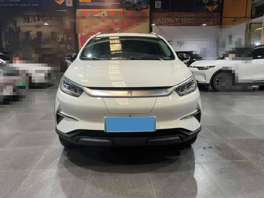 2021 BYD YUAN thumbnail 2