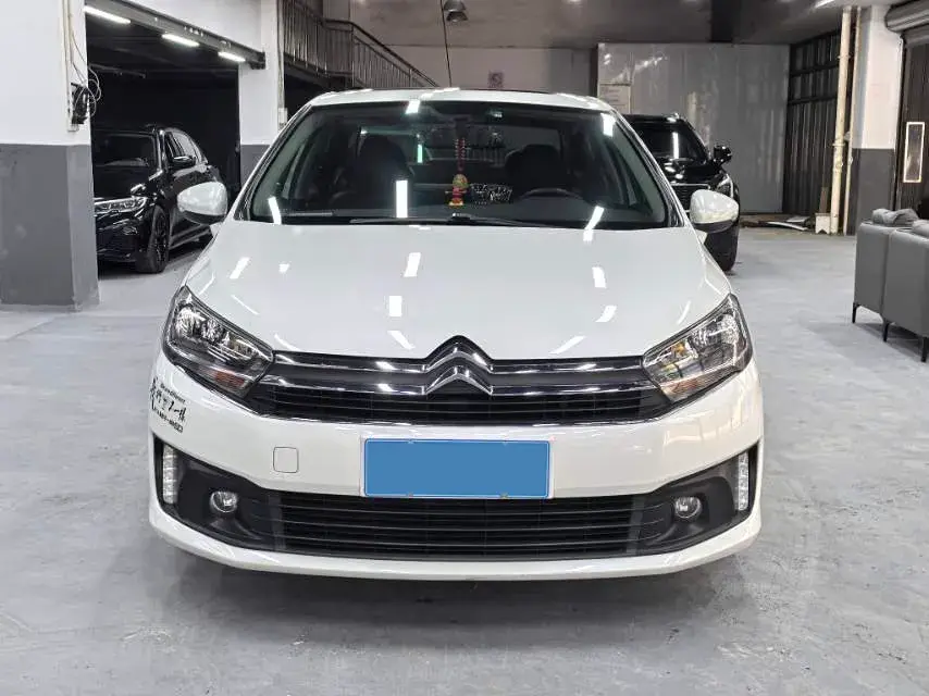 2018 CITROEN C4 thumbnail 2