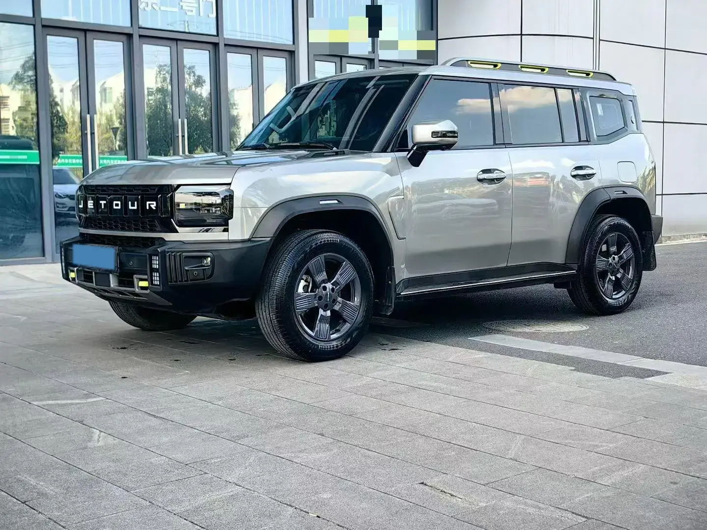 2023 JETOUR TRAVELLER view 1