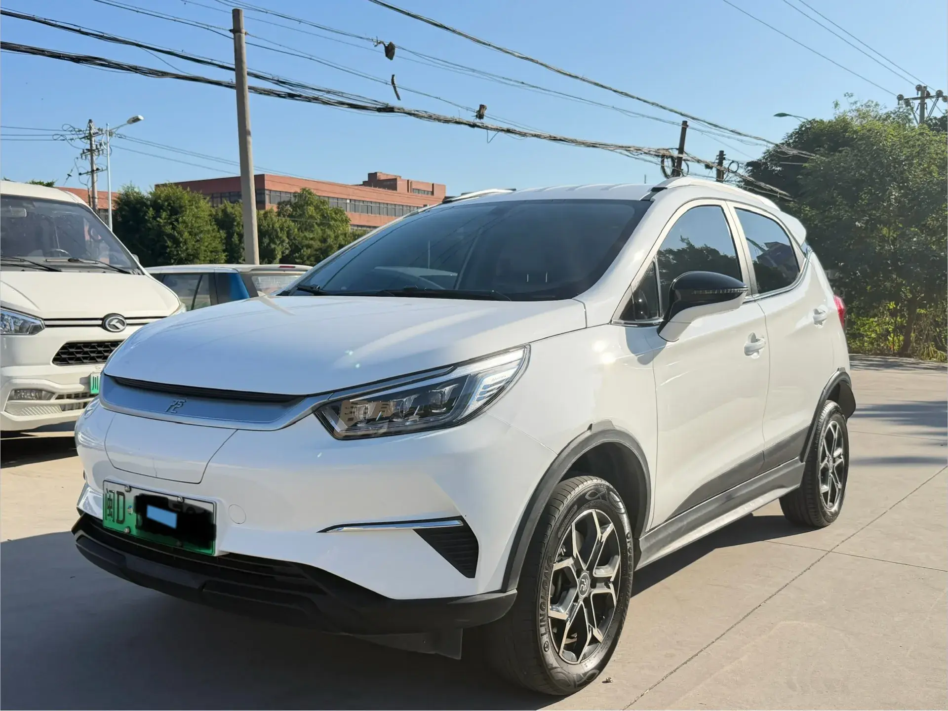 2021 BYD YUAN view 1