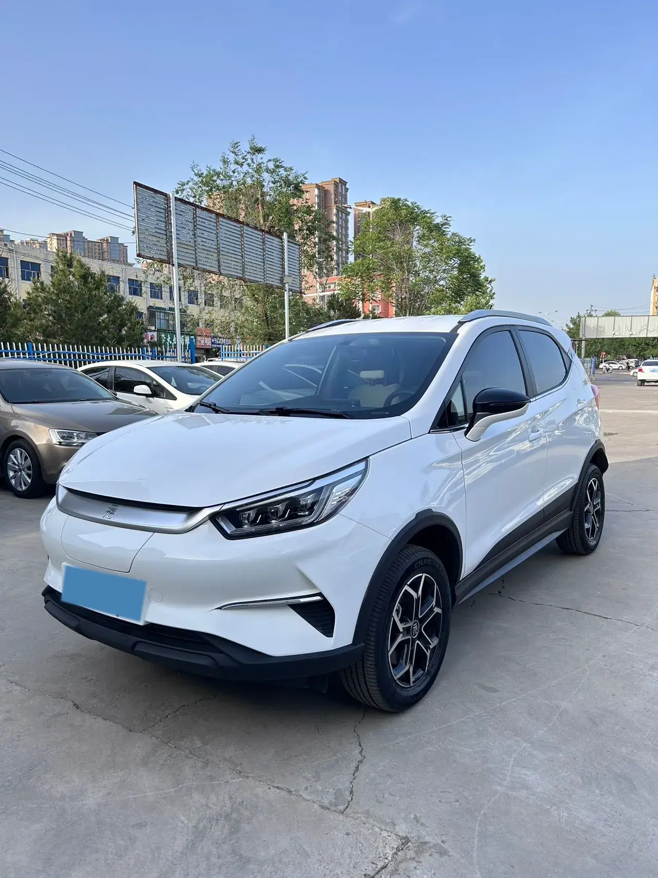 2021 BYD YUAN view 1