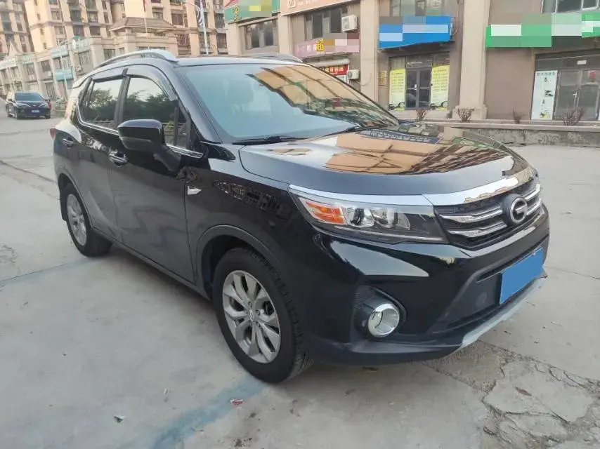 2017 GAC TRUMPCHI thumbnail 3