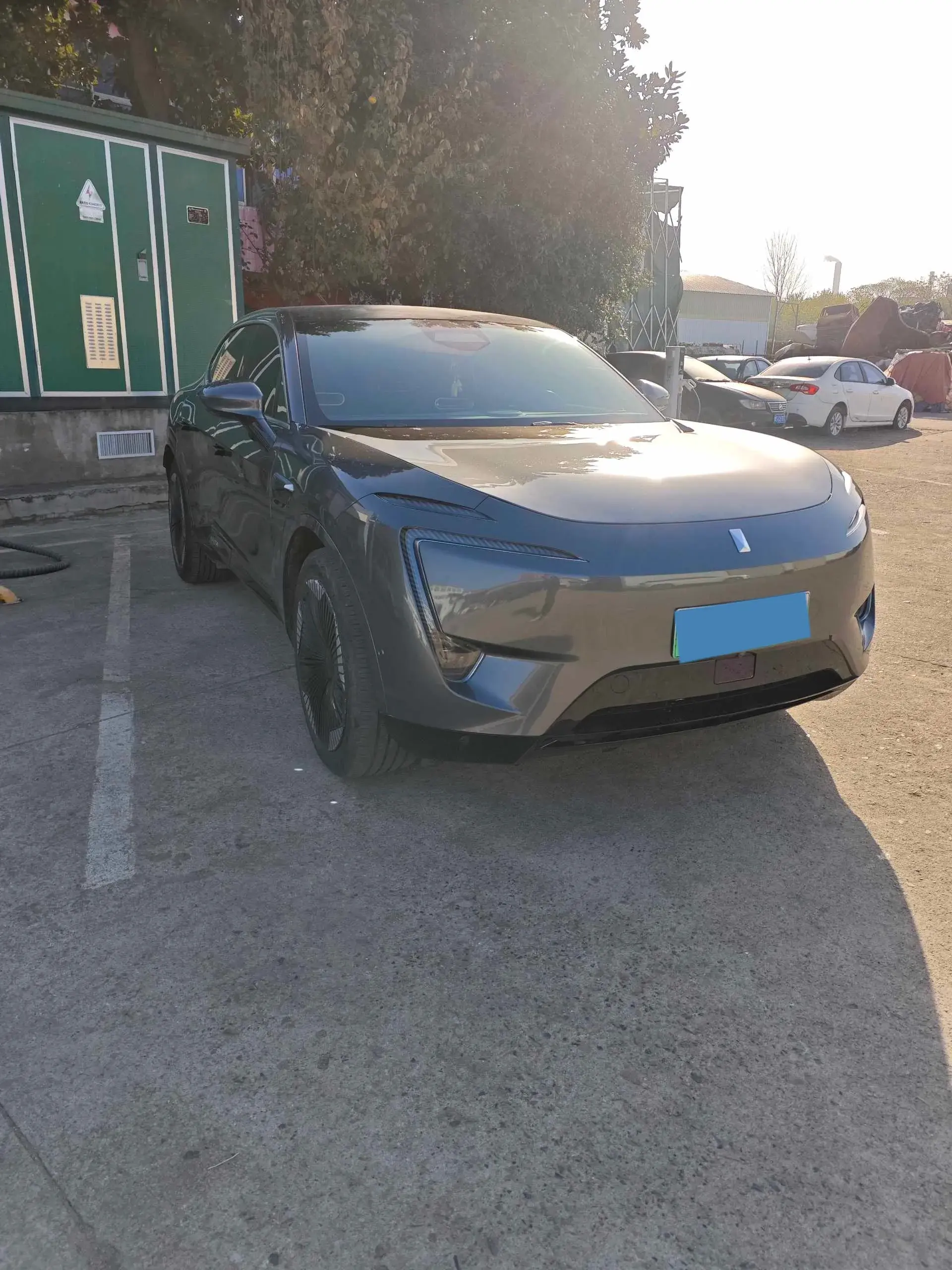 2023 AVATR 11 thumbnail 2