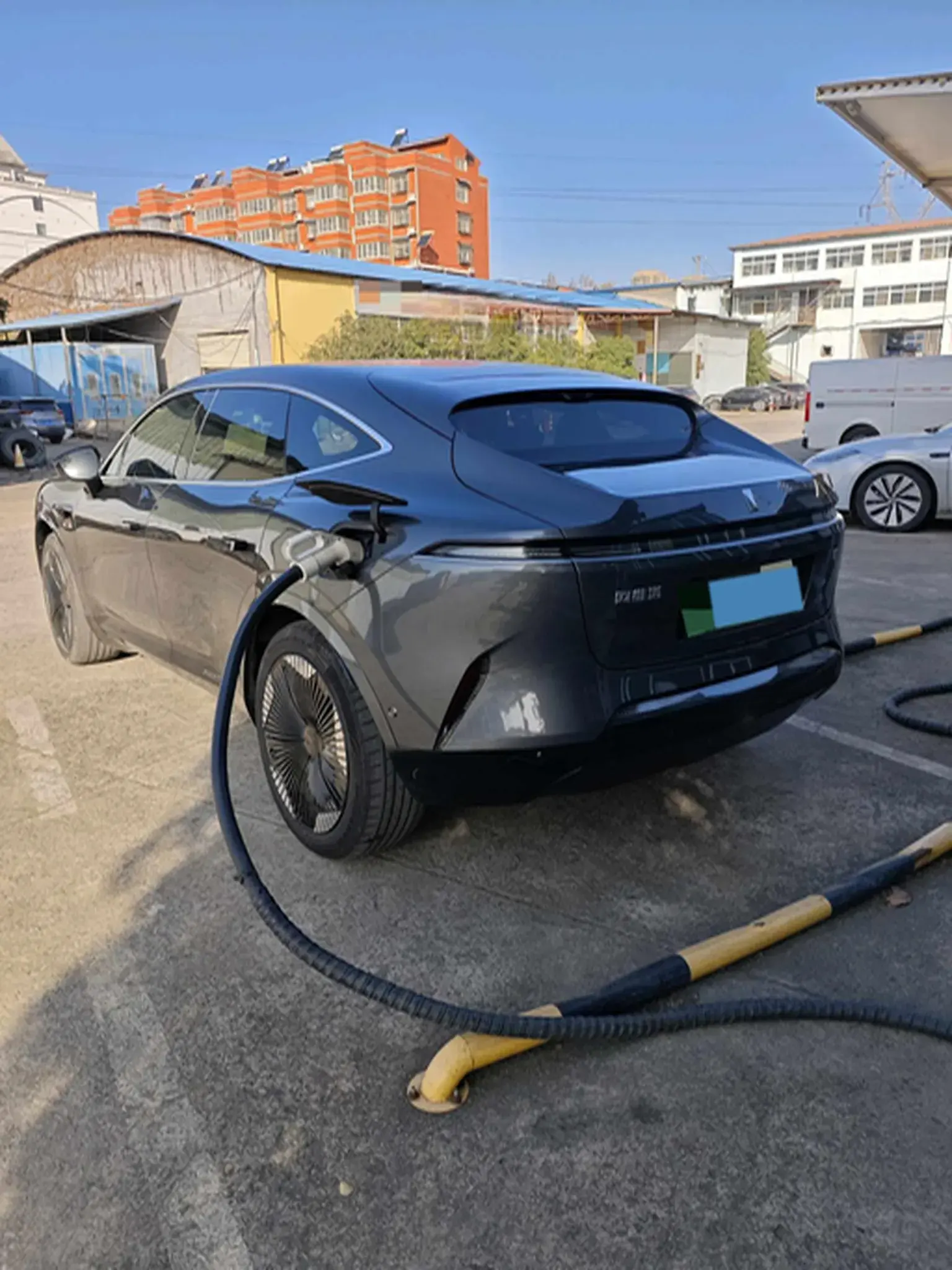 2023 AVATR 11 thumbnail 4