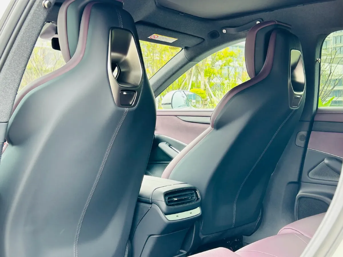 2024 MI SU7 BEV 94.3KWH,autocango,china used car exporter,china ev exporter,chinese used car exporter,chinese used ev exporter