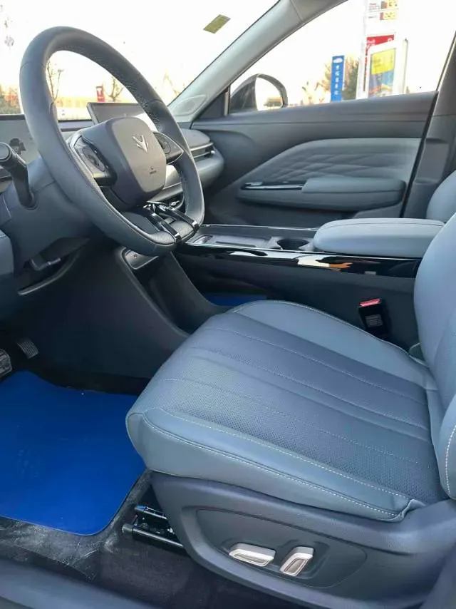 2025 ARCFOX T1 BEV,autocango,china used car exporter,china ev exporter,chinese used car exporter,chinese used ev exporter