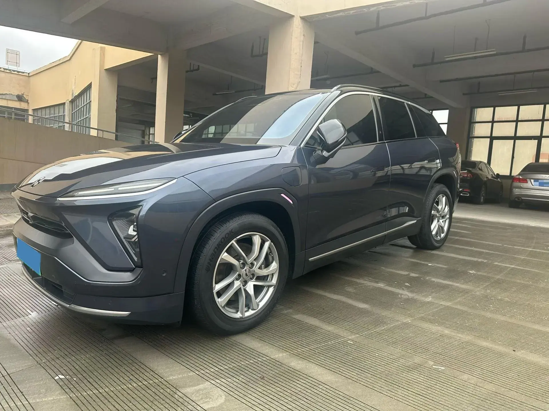 2020 NIO ES6 view 1