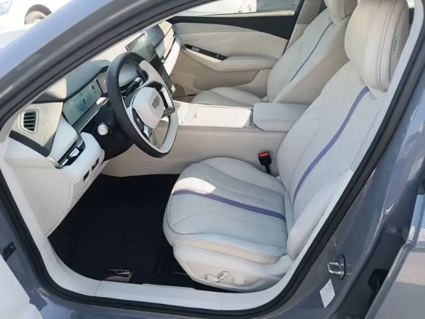 2024 GEELY PREFACE thumbnail 2