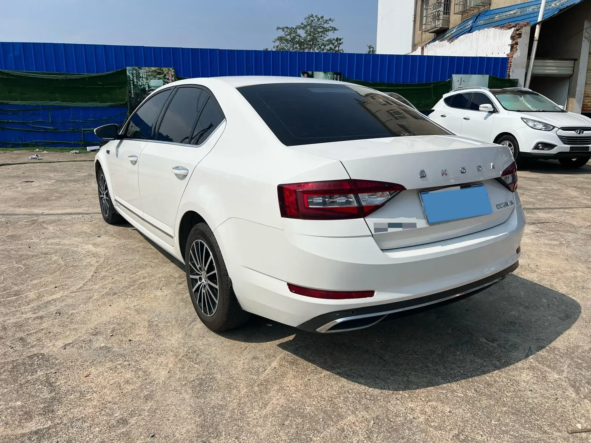 2019 SKODA OCTAVIA thumbnail 3
