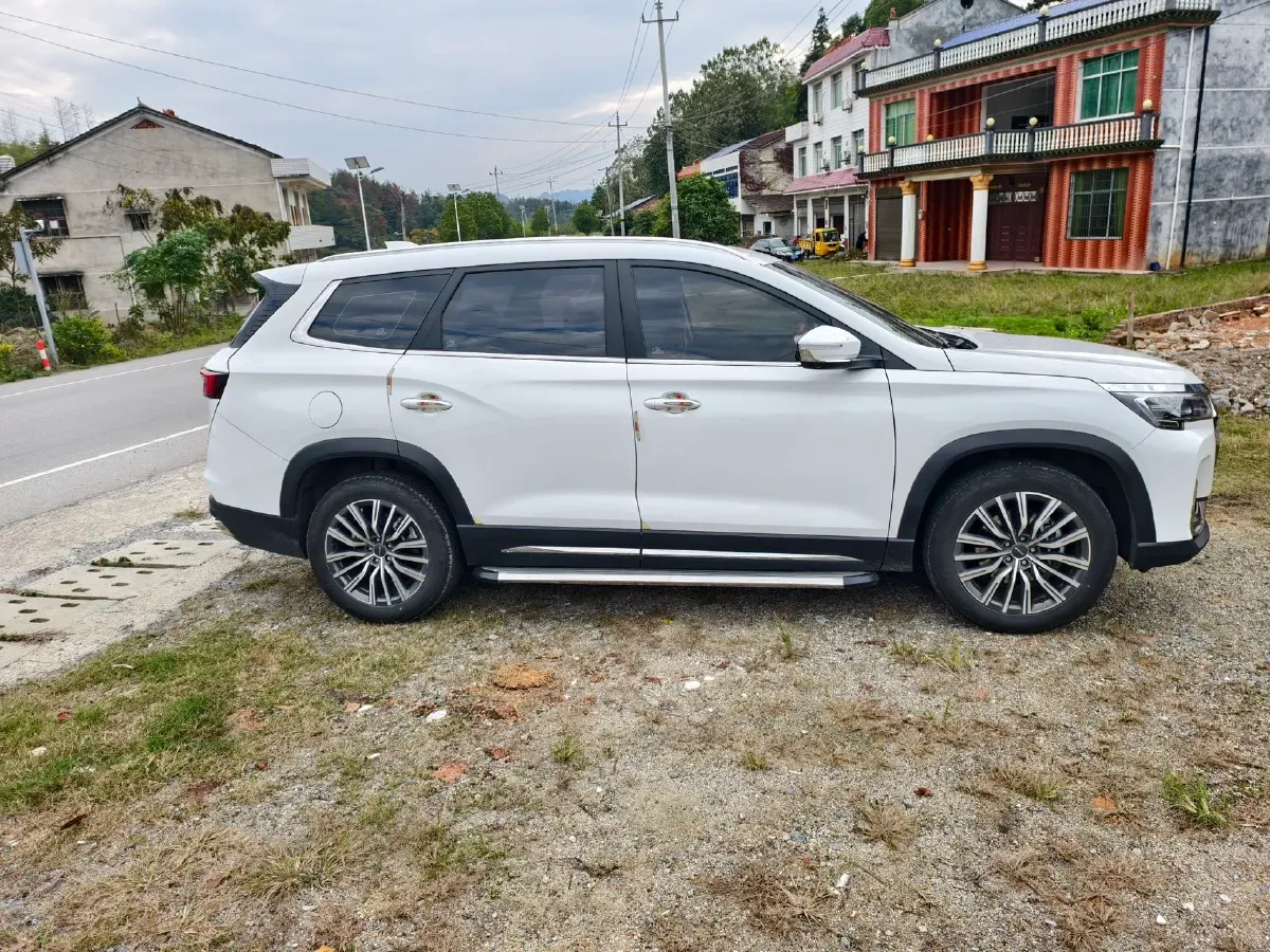 2024 Jetour X90 Plus 1.6T 197HP L4 7DCT,autocango,china used car exporter,china ev exporter,chinese used car exporter,chinese used ev exporter