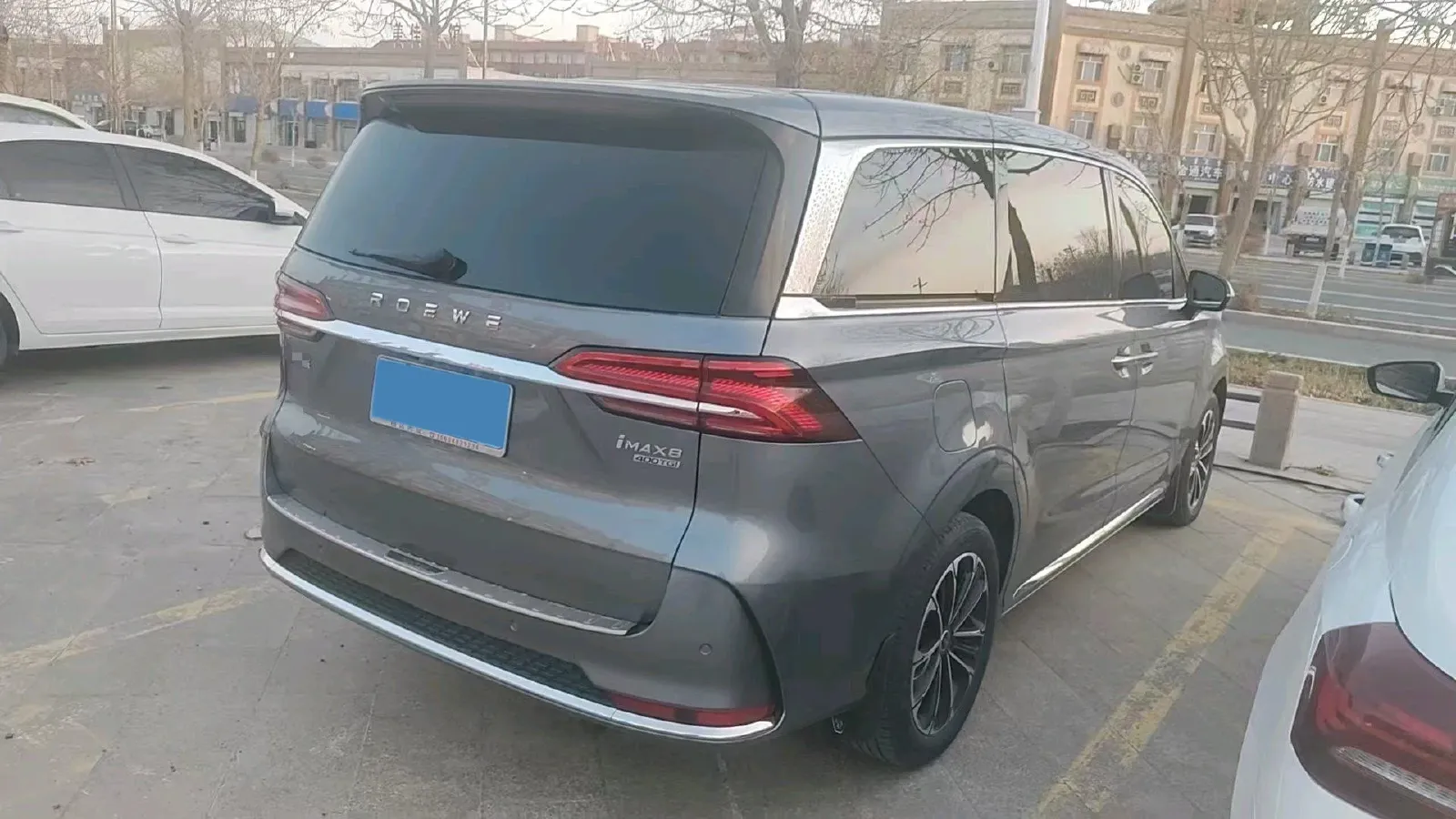 2023 Roewe iMAX8 2.0T 234HP L4 8AT,autocango,china used car exporter,china ev exporter,chinese used car exporter,chinese used ev exporter